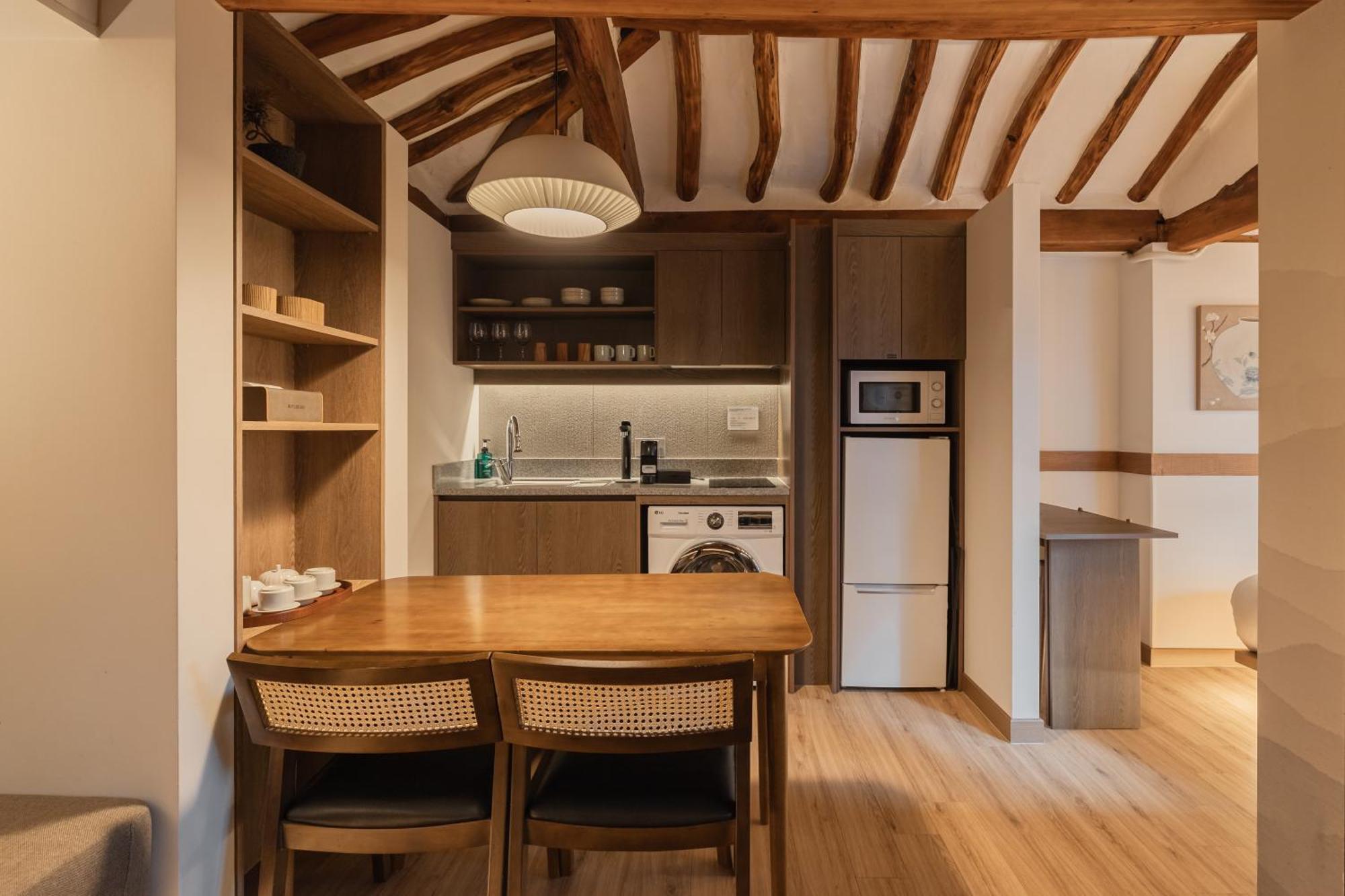 Biệt thự Blissful House *
